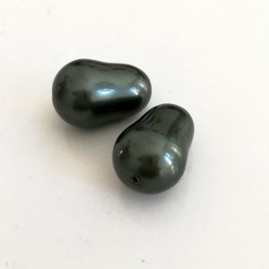 Крушовидна седефена перла - дълбокозелена 18х12 мм (2бр)