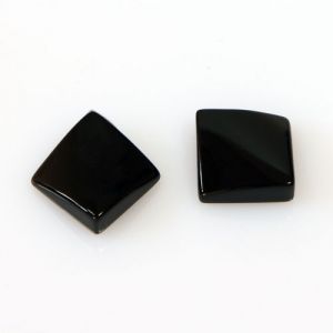Полускъпоценни камъни - Кабошон от черен ахат