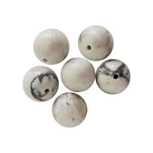 Полускъпоценни камъни - кръгло мънисто от хулит 8мм (10бр)
