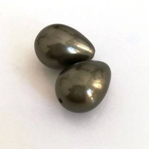 Капковидна седефена перла - кафява 19х14 мм (2бр)