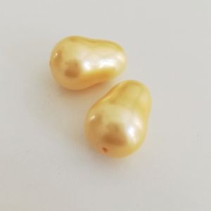 Крушовидна седефена перла - жълтозлатна 18х12 мм (2бр)