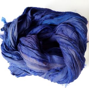 Лента от естествена коприна сари, цвят  тюркоазено син (1м)