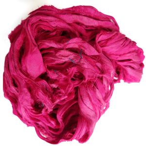 Лента от естествена коприна сари, цвят рубинено вино (1м)